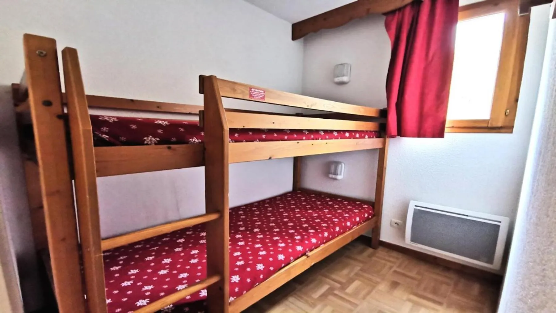 Residence Parc Aux Etoiles - Geb12 - Appartement 2 Chambres Et Terrasse Mae-7331 0*, Narreyroux France